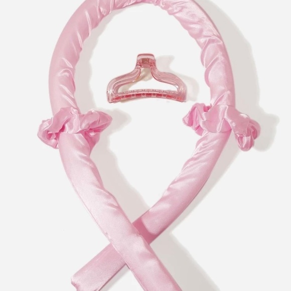 heatless curls - Picture 2 of 6